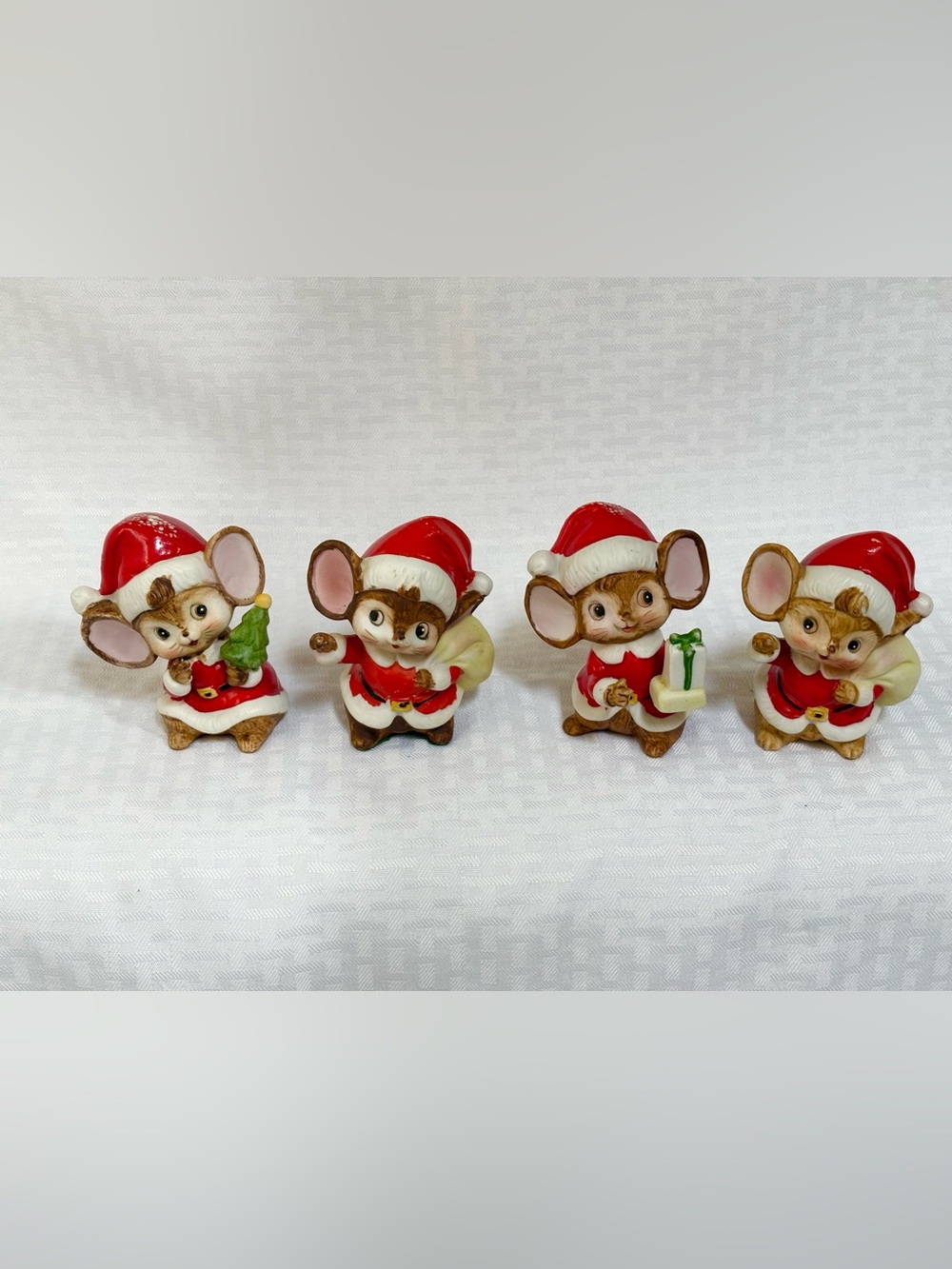 Vintage Christmas Mice Set of 4 Homeco
